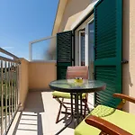 Bed and breakfast Oasa 2 4*