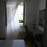 Oasa 2 Bed and breakfast