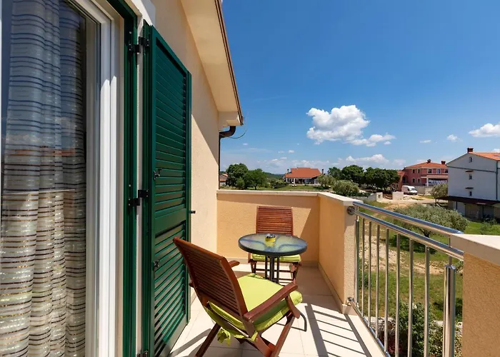 Nocleg ze śniadaniem Oasa 3 4*