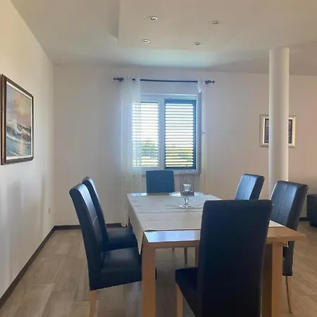 Oasa 2 Bed & Breakfast