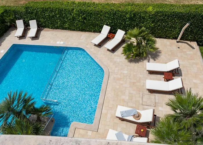 לינה וארוחת בוקר Oasa 2 רובינייסקו סלו