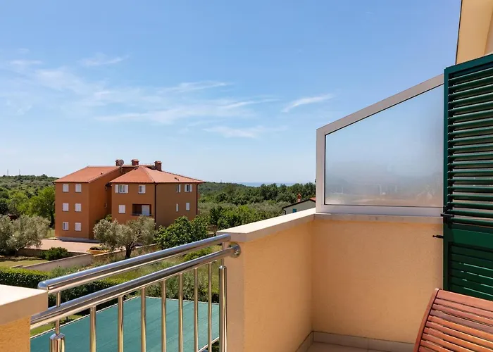 לינה וארוחת בוקר Oasa 2 רובינייסקו סלו